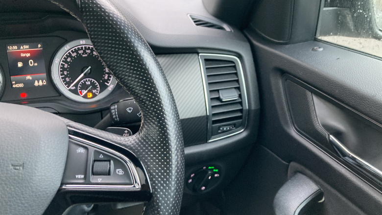 Skoda Kodiaq 2.0 TDI Sport Line 4x4 5dr DSG [7 Seat] Diesel Estate